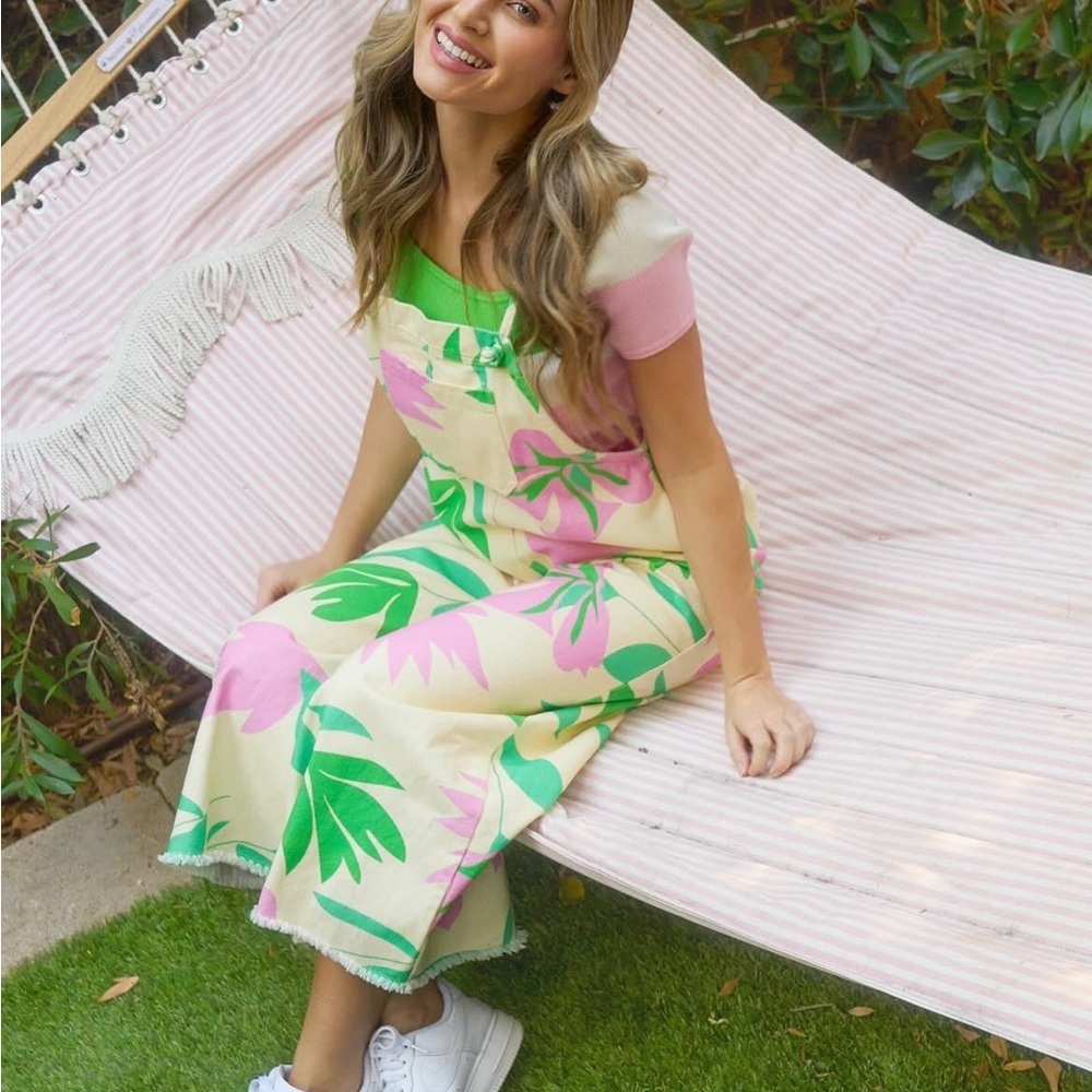 PEACH LOVE CALIFORNIA Tropical Print Denim Wide‎ Leg Overalls